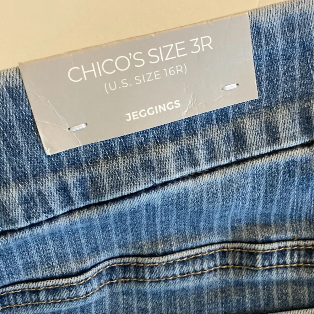 Chico's Blue Straight Leg Jeans leggings with Pinstripe Detail NEW size 3R / 16 - Picture 3 of 12